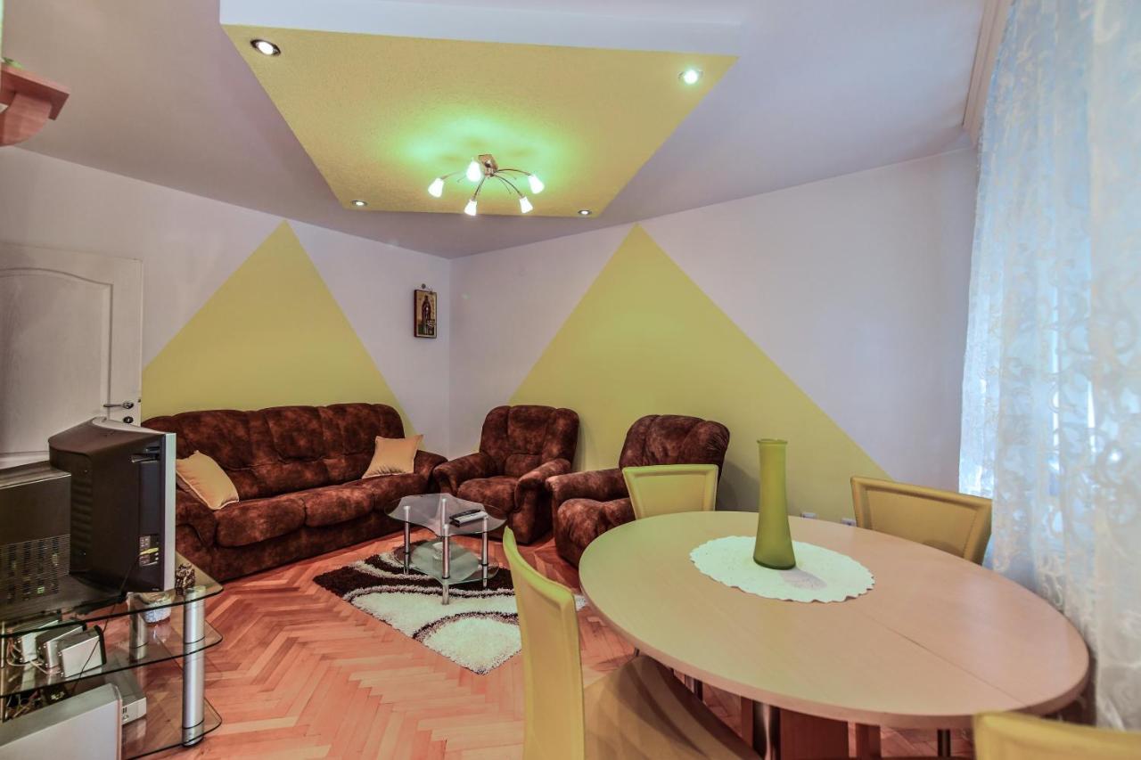 Lux Apartman Cvetkovic Kraljevo Eksteriør bilde