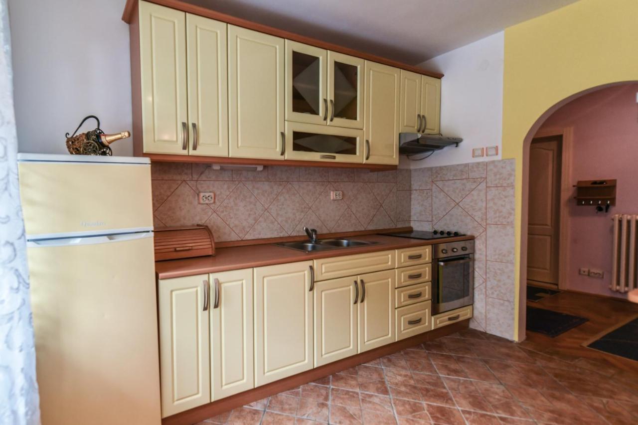 Lux Apartman Cvetkovic Kraljevo Eksteriør bilde